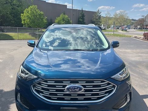 Used 2020 Ford Edge SEL w/ Convenience Package AWD/4WD image 3