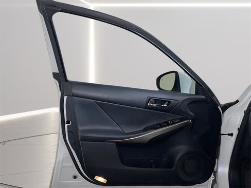 Used 2014 Lexus IS 250 image 9