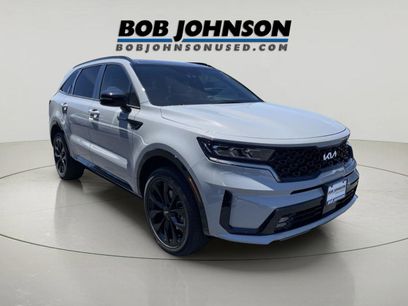 Used 2023 Kia Sorento SX