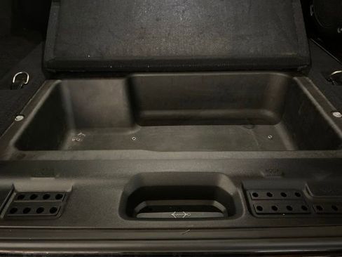 Used 2022 Jeep Wrangler Unlimited Sahara AWD/4WD image 88