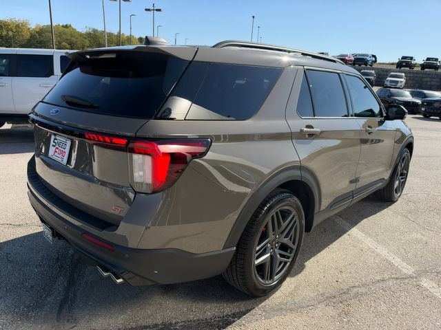 Used 2026 Ford Explorer ST w/ Sun And Sound Package AWD/4WD image 7