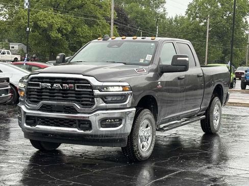 New 2025 RAM 2500 Tradesman image 25