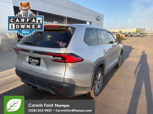 Used 2024 Toyota Grand Highlander AWD Hybrid image 7
