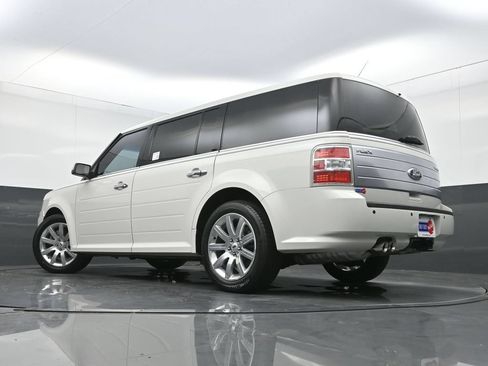 Used 2012 Ford Flex Limited FWD image 26