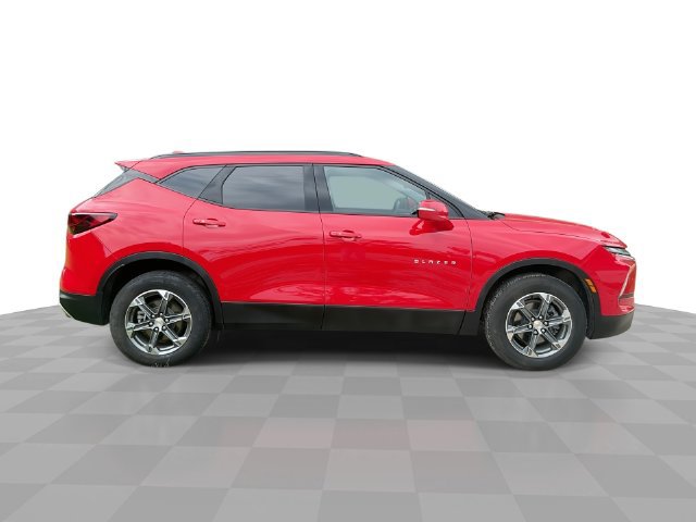 Certified 2024 Chevrolet Blazer LT w/ LPO, Floor Liner Package FWD image 9
