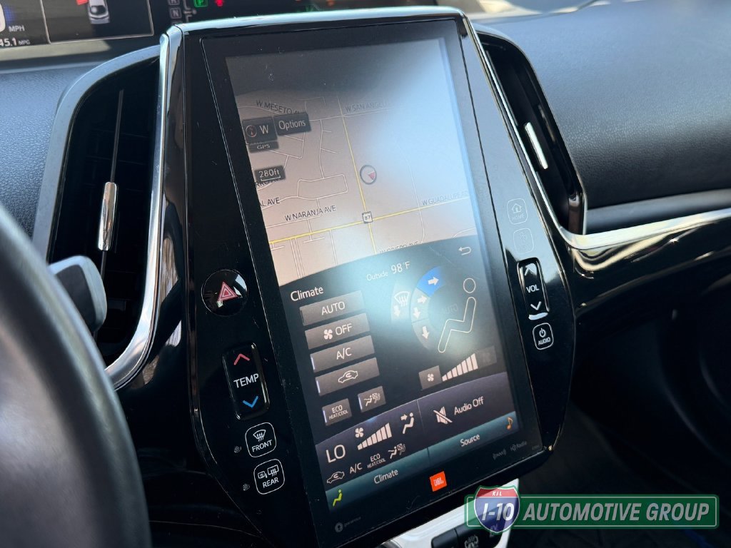 Used 2017 Toyota Prius Prime Advanced FWD image 23
