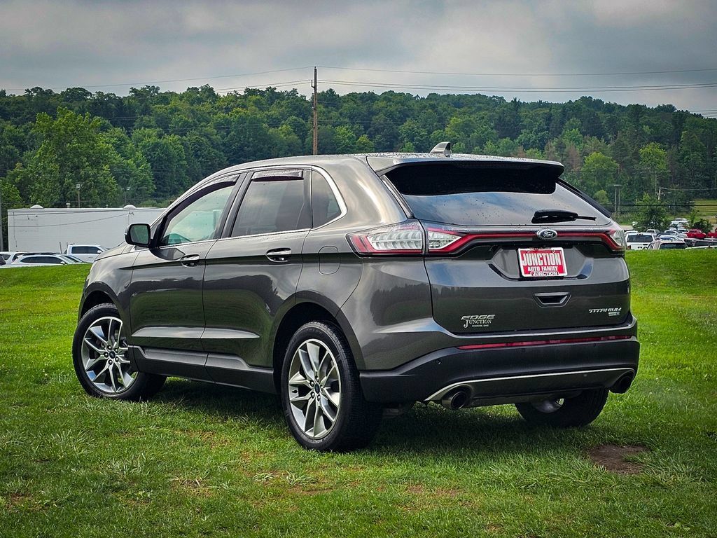 Used 2017 Ford Edge Titanium w/ Technology Package AWD/4WD image 5