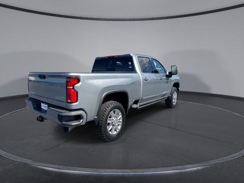 New 2026 Chevrolet Silverado 2500 High Country w/ High Country Premium Package AWD/4WD image 13