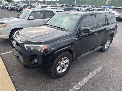 Used 2018 Toyota 4Runner SR5 Premium RWD image 1