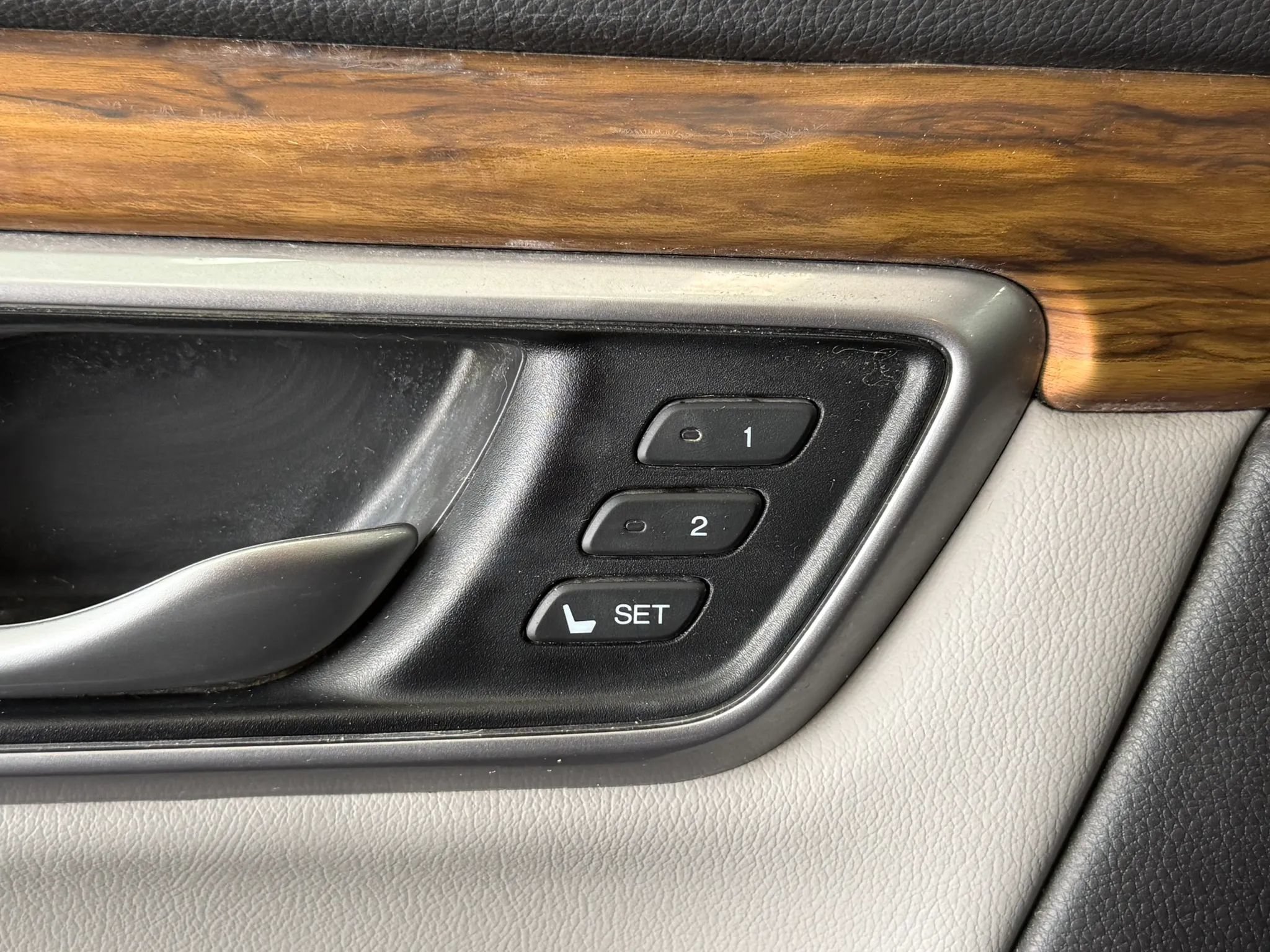 Used 2018 Honda CR-V EX-L image 20