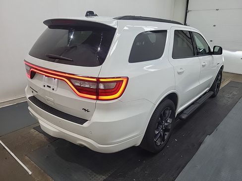Used 2024 Dodge Durango R/T w/ Blacktop Package AWD/4WD image 3