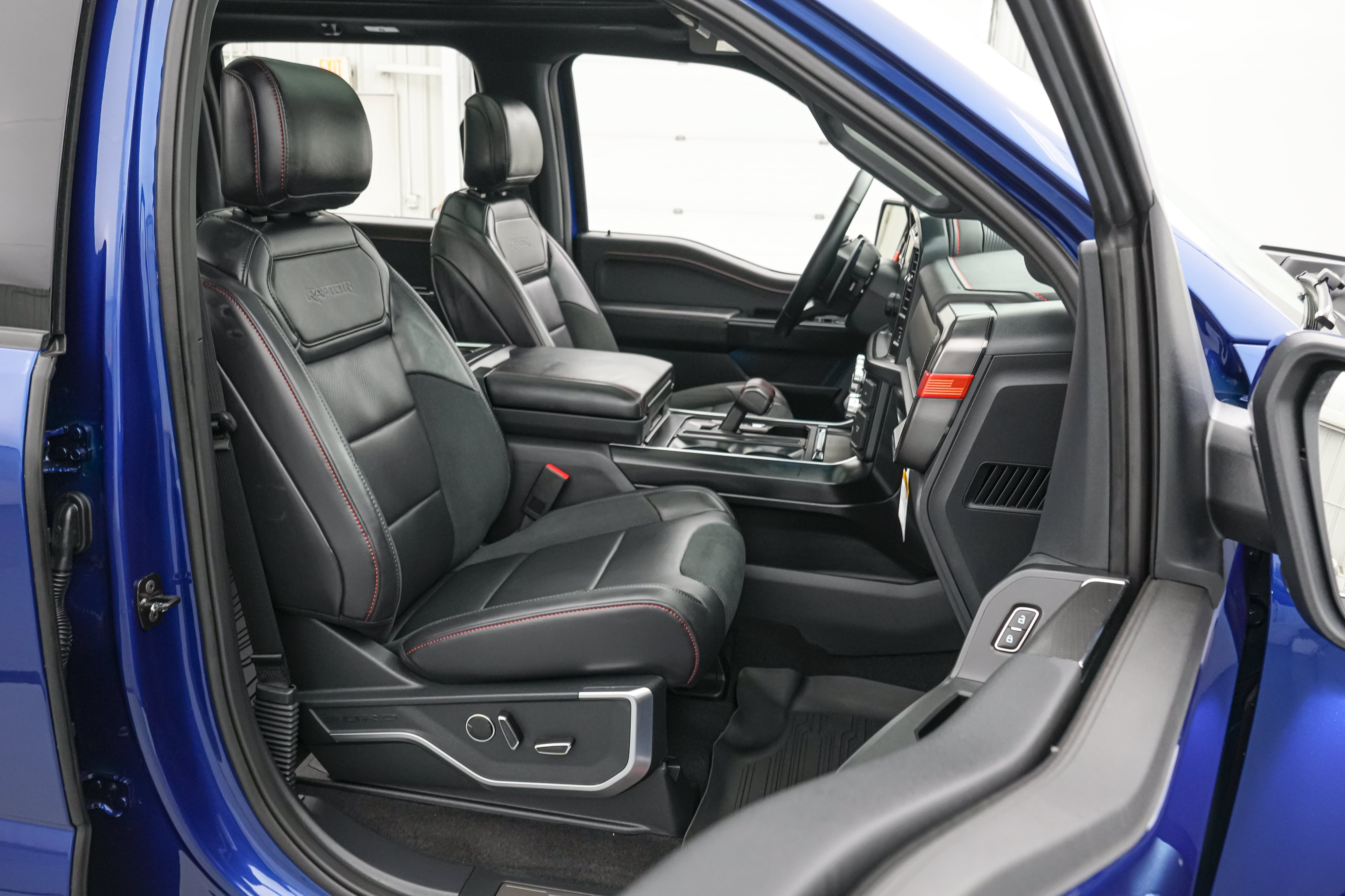 New 2026 Ford F150 Raptor AWD/4WD image 40