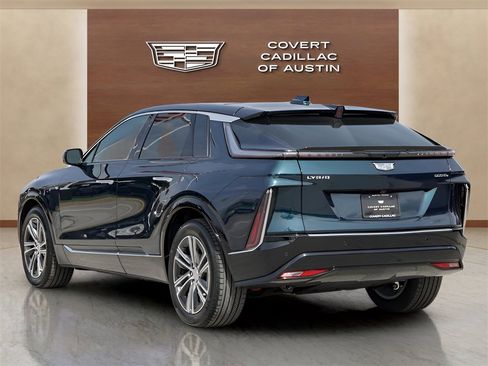 New 2026 Cadillac Lyriq Premium Luxury image 6