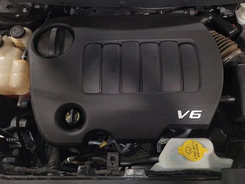 Used 2018 Dodge Journey GT FWD image 30