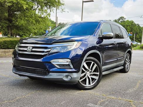 Used 2016 Honda Pilot Touring image 2