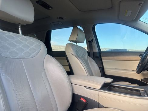 Used 2021 Hyundai Palisade Limited image 17