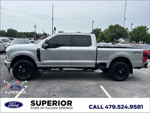 Used 2023 Ford F250 XLT w/ Black Appearance Package AWD/4WD image 10