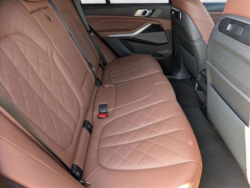 Certified 2025 BMW X5 sDrive40i w/ M Sport Package RWD image 22