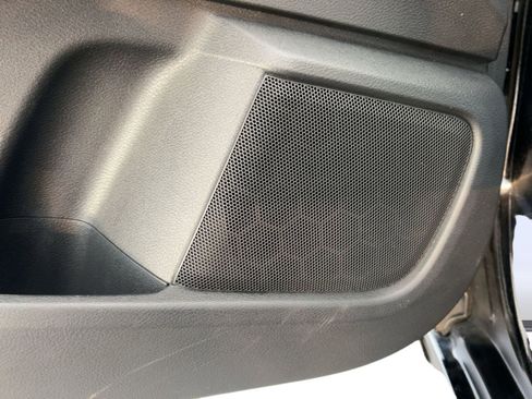 Used 2020 Nissan Sentra SV image 21