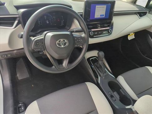 New 2026 Toyota Corolla LE image 17