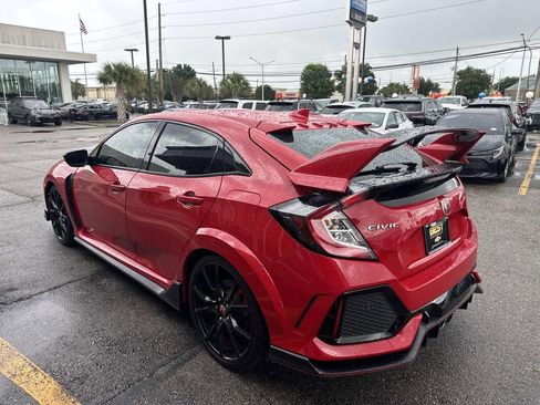 Used 2018 Honda Civic Type R image 6
