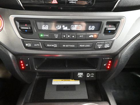 Used 2022 Honda Pilot Special Edition image 14