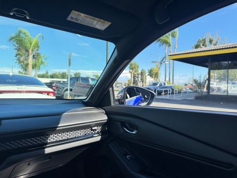 Used 2023 Honda Accord Sport image 22