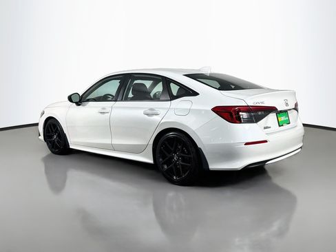 Used 2023 Honda Civic Sport image 7