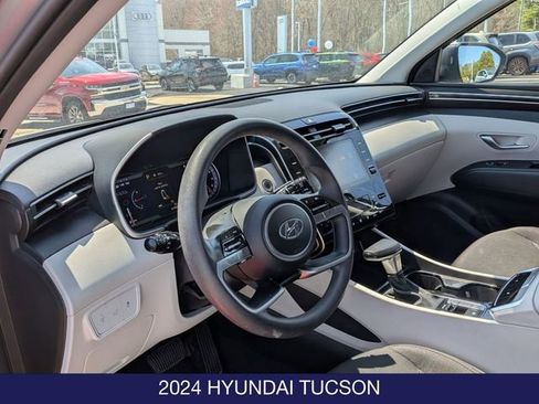 Used 2024 Hyundai Tucson SEL FWD image 11