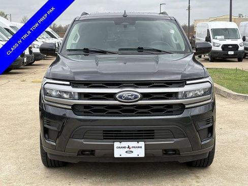 Certified 2022 Ford Expedition XLT image 9