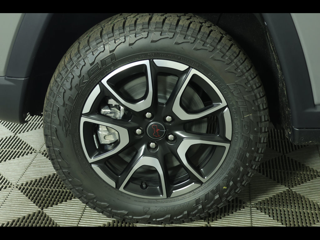 New 2026 Jeep Compass Trailhawk AWD/4WD image 10