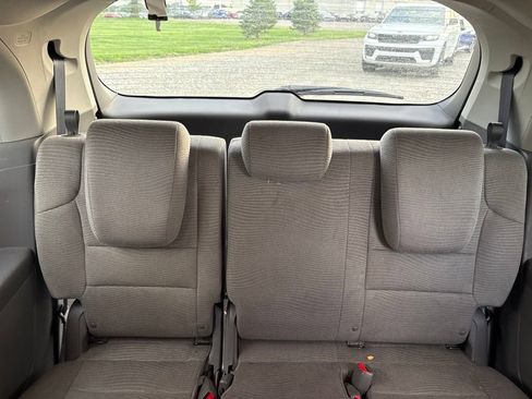 Used 2012 Honda Odyssey EX image 12
