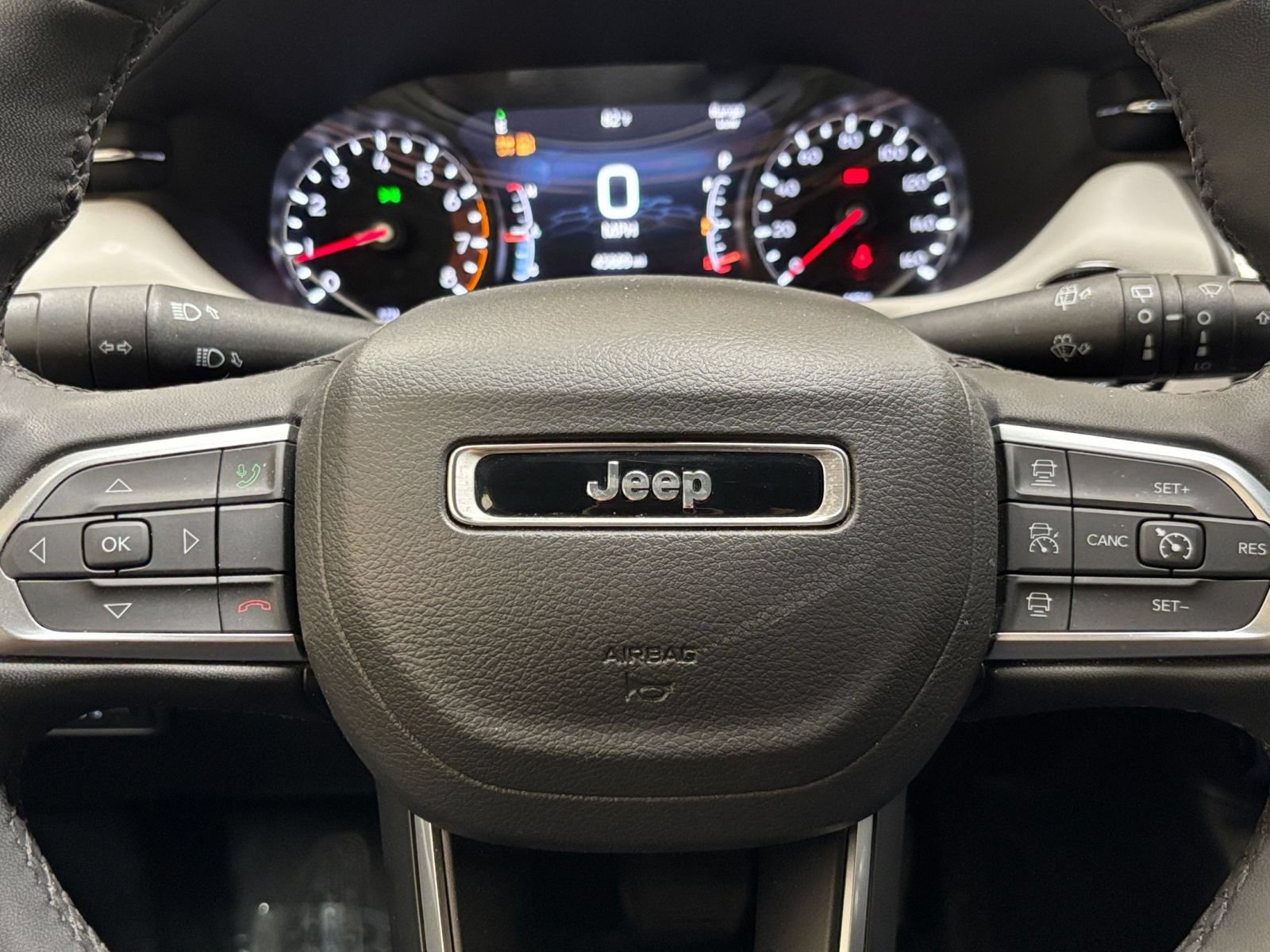 Used 2025 Jeep Compass Limited AWD/4WD image 28