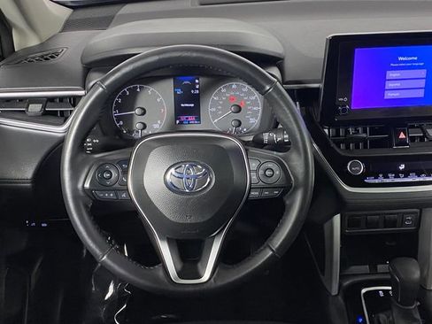 Used 2024 Toyota Corolla Cross LE AWD/4WD image 18