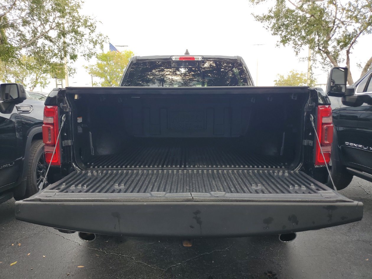 Used 2024 RAM 1500 Limited AWD/4WD image 9