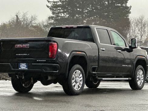 Used 2023 GMC Sierra 2500 Denali image 4