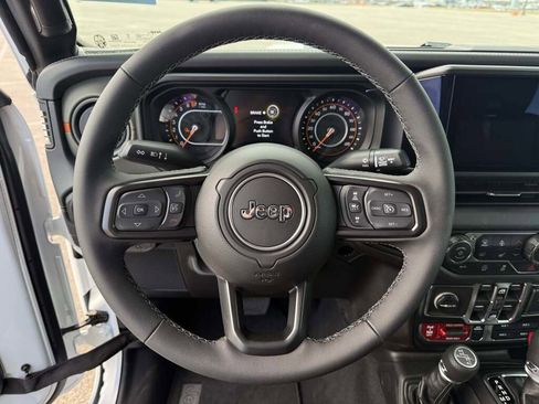 New 2026 Jeep Gladiator Mojave image 25