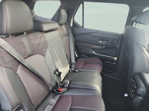 New 2026 Honda Pilot Black Edition image 17