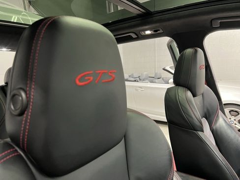 Used 2016 Porsche Cayenne GTS image 43