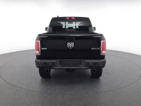 Used 2017 RAM 1500 Laramie AWD/4WD image 7