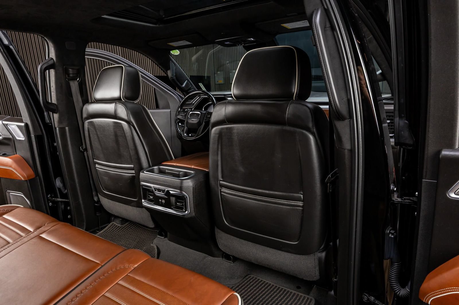 Used 2024 GMC Sierra 1500 Denali Ultimate AWD/4WD image 30
