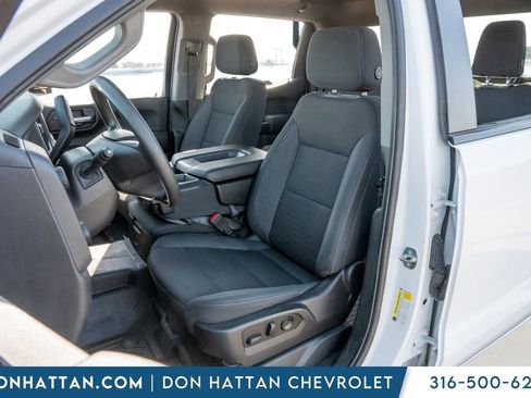 Used 2023 Chevrolet Silverado 1500 Custom Trail Boss AWD/4WD image 4