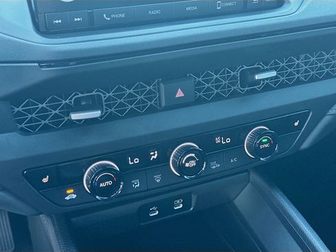 Certified 2025 Honda Accord SE image 14