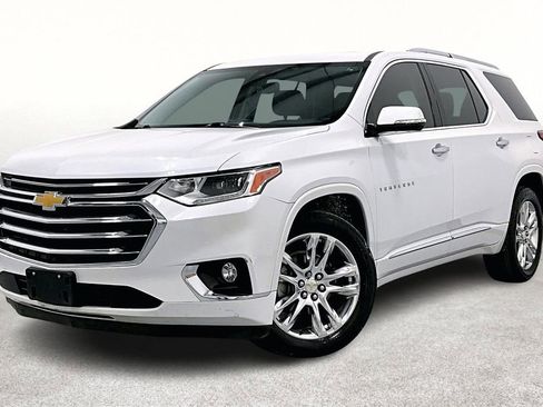 Used 2018 Chevrolet Traverse High Country image 14
