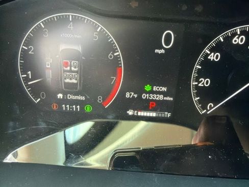 Used 2025 Honda CR-V LX image 14