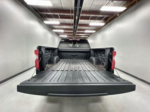 Certified 2022 Chevrolet Silverado 1500 RST AWD/4WD image 25