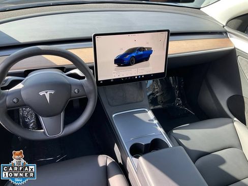 Used 2023 Tesla Model Y Long Range AWD/4WD image 43