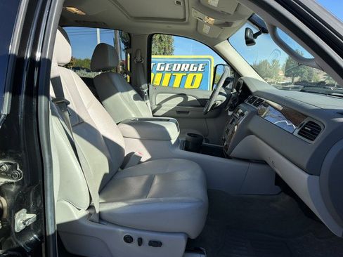 Used 2007 Chevrolet Silverado 2500 LTZ w/ Suspension Package, Off-Road image 20