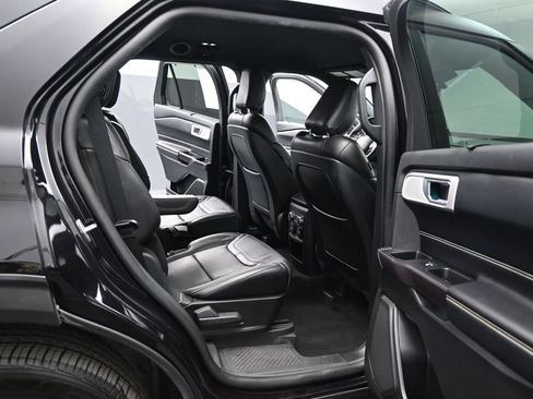 Used 2020 Ford Explorer ST w/ Premium Technology Package AWD/4WD image 15