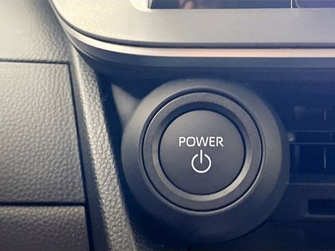 New 2026 Toyota Prius LE image 24